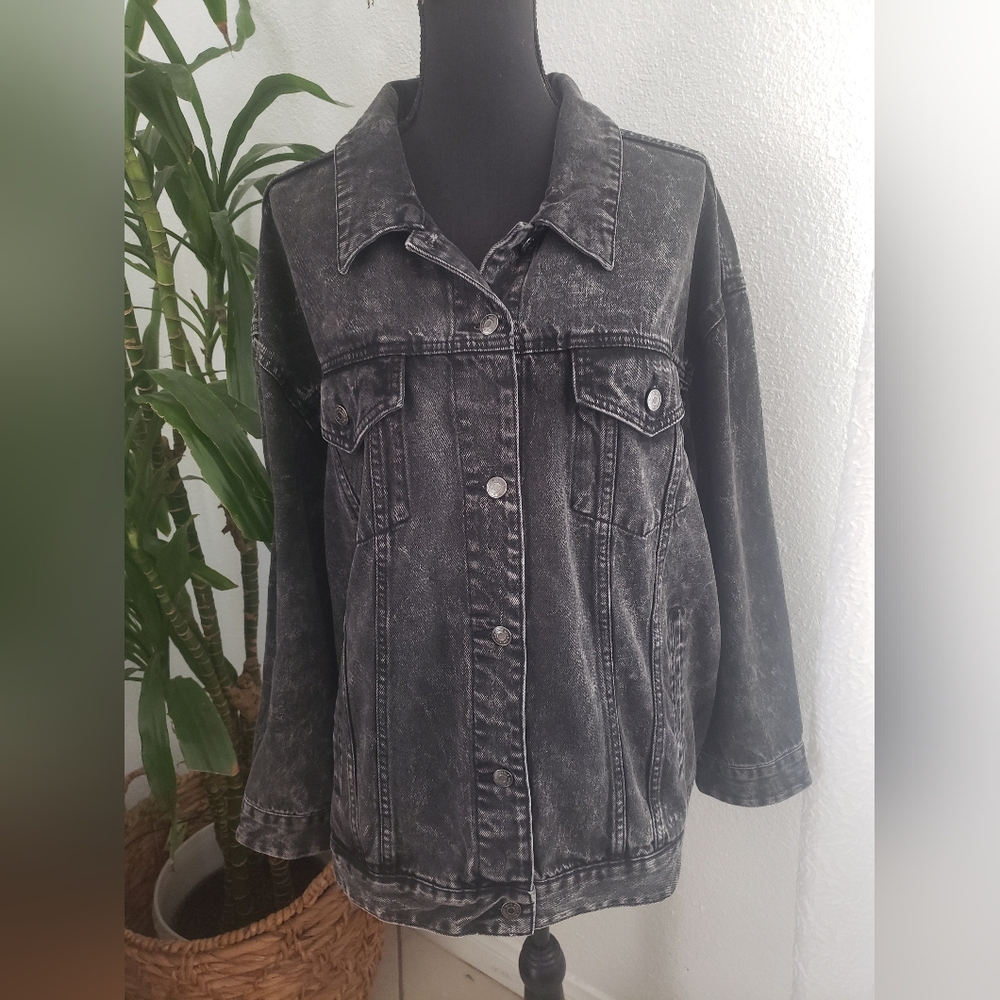 NWT Wild Fable Charcoal Denim Jacket Size L
